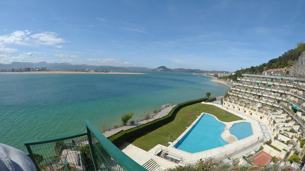 Vistamar. Primera Linea. Bahia De Santona Apartment Luaran gambar